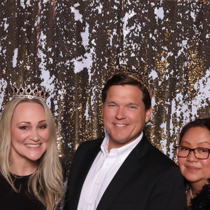 Mermaid Sequin backdrop in White / Gold — KZ Photo Booth Rental Bismarck ND